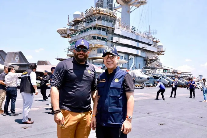 “กัปตันลินคอล์น” ขอบคุณไทย-ชาวชลบุรี หลัง “USS Abraham Lincoln” เยือนแหลมฉบัง