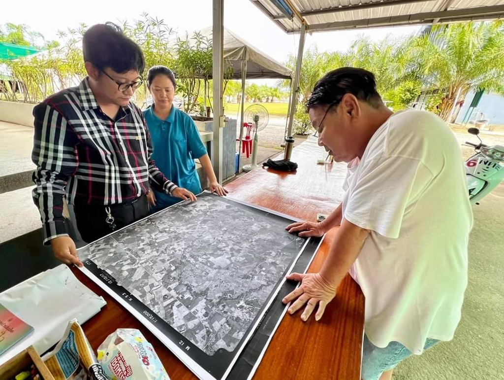 ชาวบ้านร้อง "สส.เป้า" ทวงคืนทางสาธารณะ ถูกนิคมอุตสาหกรรมชื่อดังยึดสร้างโรงงานขายนายทุนจีน