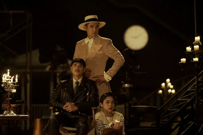 "SIX CHARACTERS มายาพิศวง" เปิดกล้องรับความระทึกพร้อมกัน 15 ก.ย.นี้ 