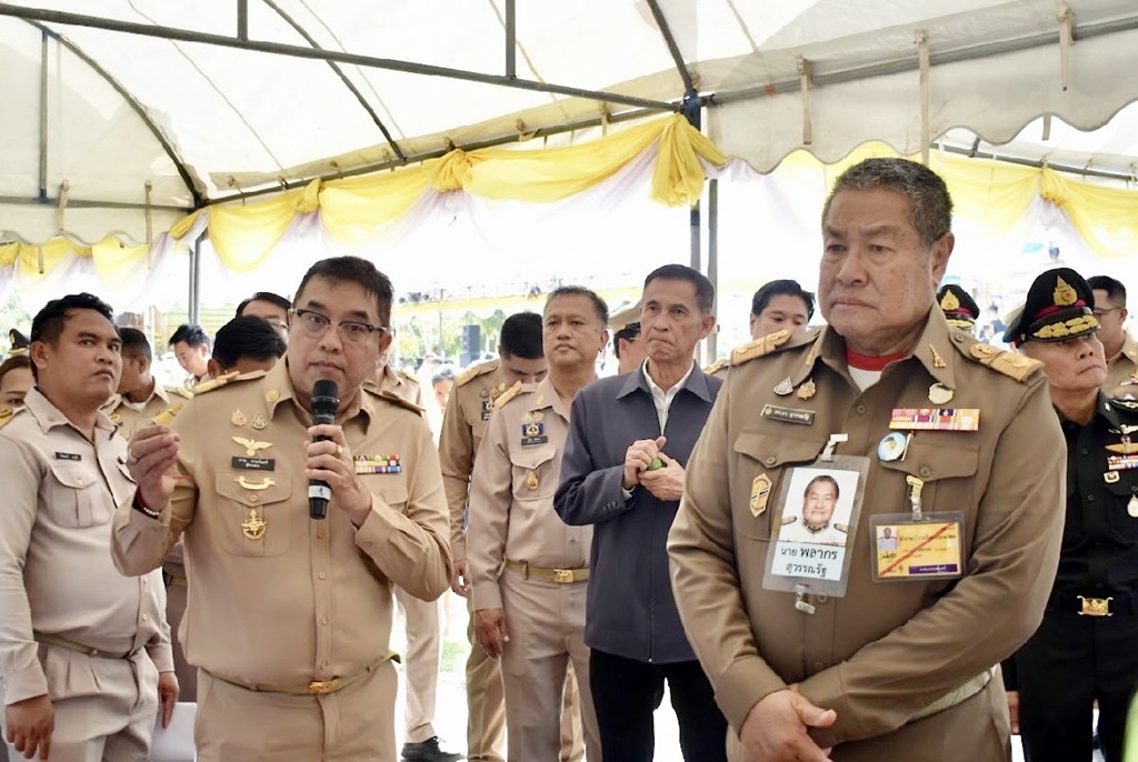 องคมนตรี ติดตามโครงการอันเนื่องมาจากพระราชดำริในพื้นที่จังหวัดศรีสะเกษ