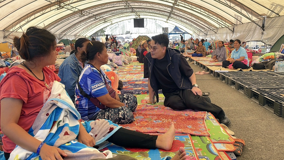 "รมว.ดีอี" ชู "ศูนย์อพยพบุรีรัมย์" พัฒนาเป็นโมเดลอพยพประชาชนทุกกรณี 