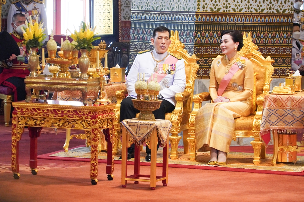 “ในหลวง – พระราชินี” เสด็จฯ ไปในการพระราชพิธีมหามงคลเฉลิมพระชนมพรรษา 6 รอบ 28 กรกฎาคม 2567