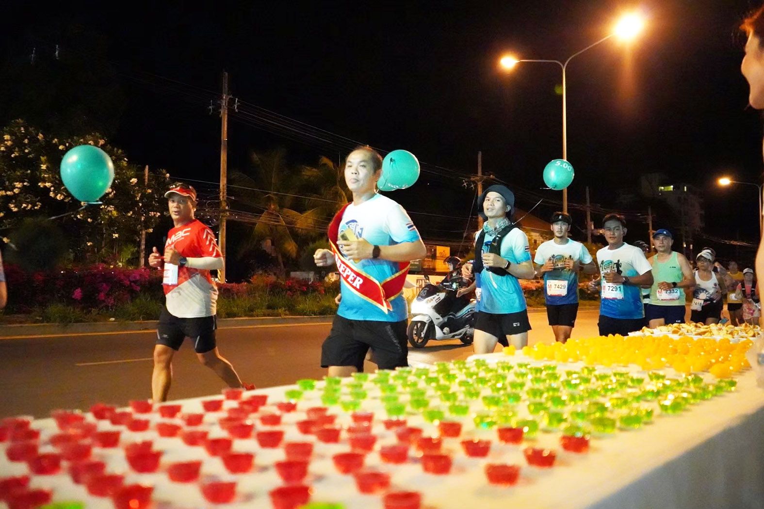  “บลูพอร์ต” ร่วมสนับสนุน "Hua Hin Marathon  2024” แจกรางวัลสุดพรีเมี่ยมให้กับนักวิ่ง