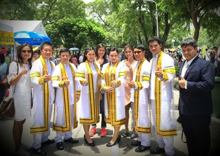 สัมภาษณ์พิเศษ / ปริญญาชีวิต..ปริญญาบัตร กลุ่มแรงงานไทยในสิงคโปร์ 