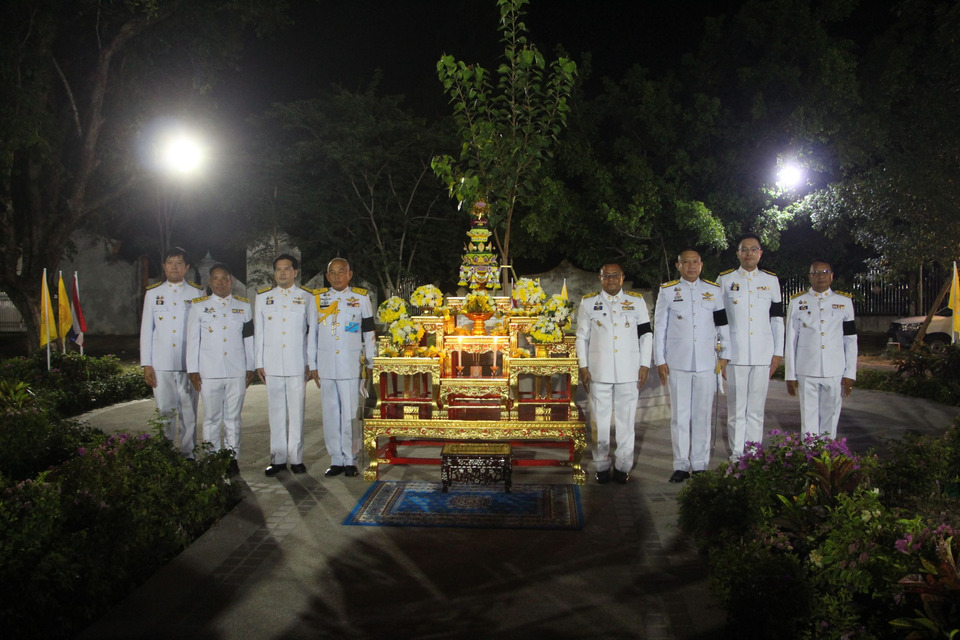 พุทธศาสนิกชนร้อยเอ็ด ร่วมสักการะพระศรีมหาโพธิทศมราชบพิตร วันวิสาขบูชา 