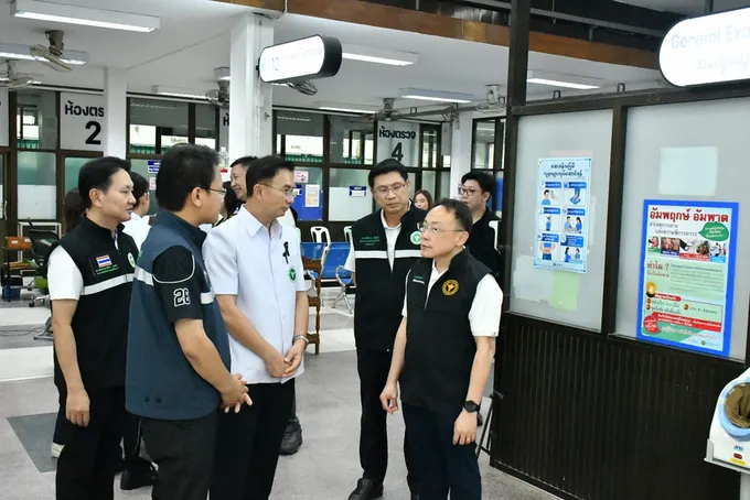ปลัด สธ. ลงพื้นที่ตาก ติดตามสาธารณสุขชายแดน วาง 4 ยุทธศาสตร์ดูแลต่างด้าว-คุมโรค