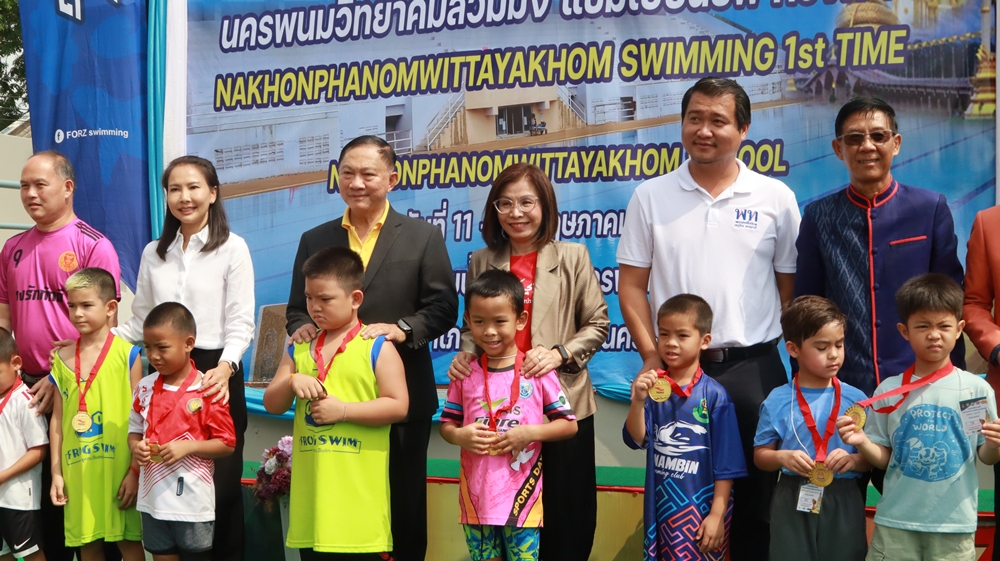 ฮือฮา นพว.จัดแข่งกีฬาว่ายน้ำรุ่นจิ๋ว ต่ำสุด 5 ขวบ ครบ 47 ปี วันสถาปนา