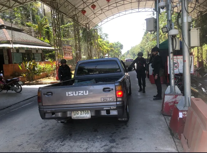 ยะลาตั้งด่านตรวจเข้มภายหลังคนร้ายลอบยิงตชด.ระหว่างตระเวนเส้นทางบาดเจ็บ 1 นาย