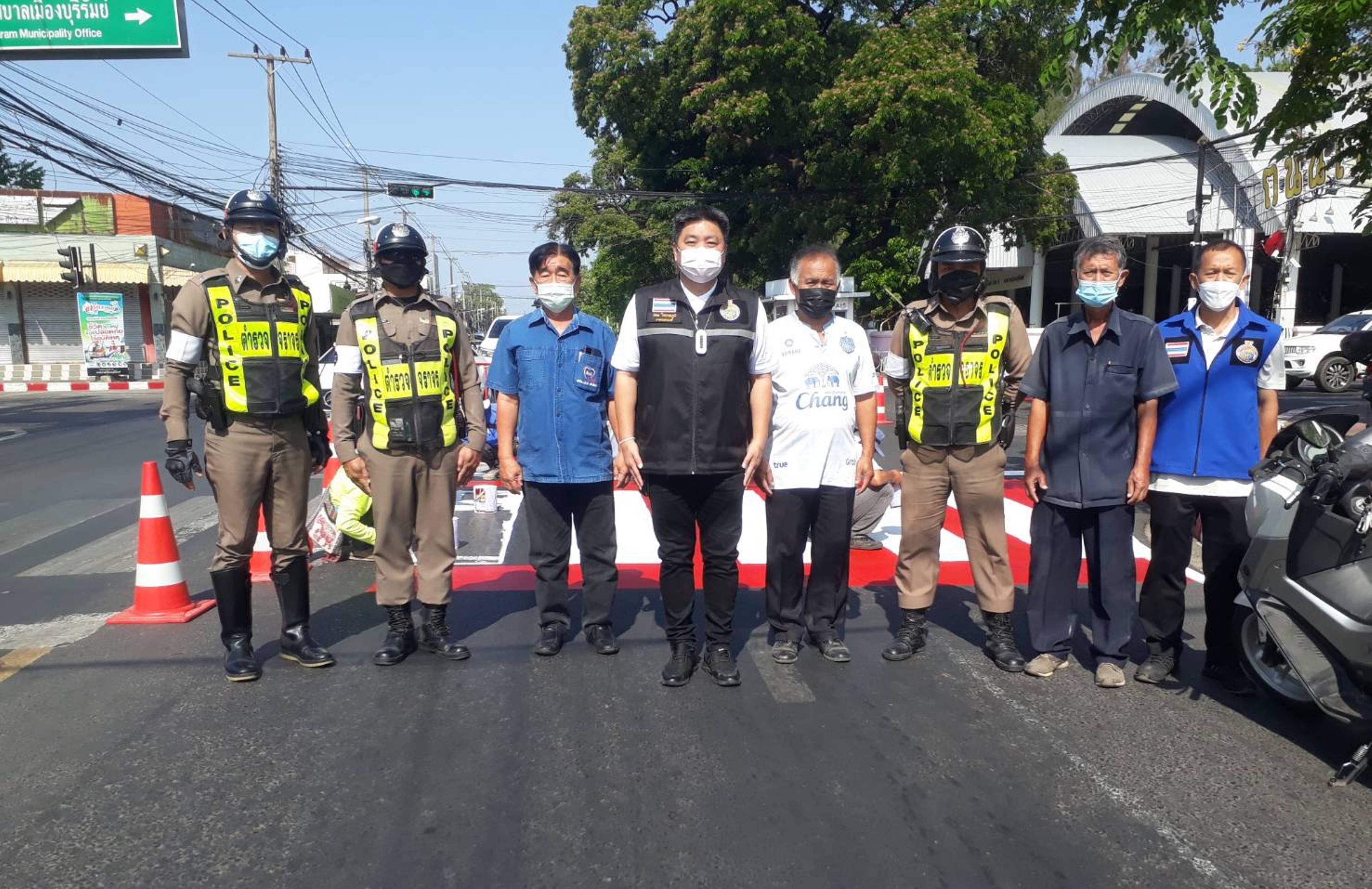 ทม.บุรีรัมย์ เร่งปรับปรุงทางม้าลาย สี่แยกตลาดไนท์บาร์ซ่าป้องกันอุบัติเหตุ