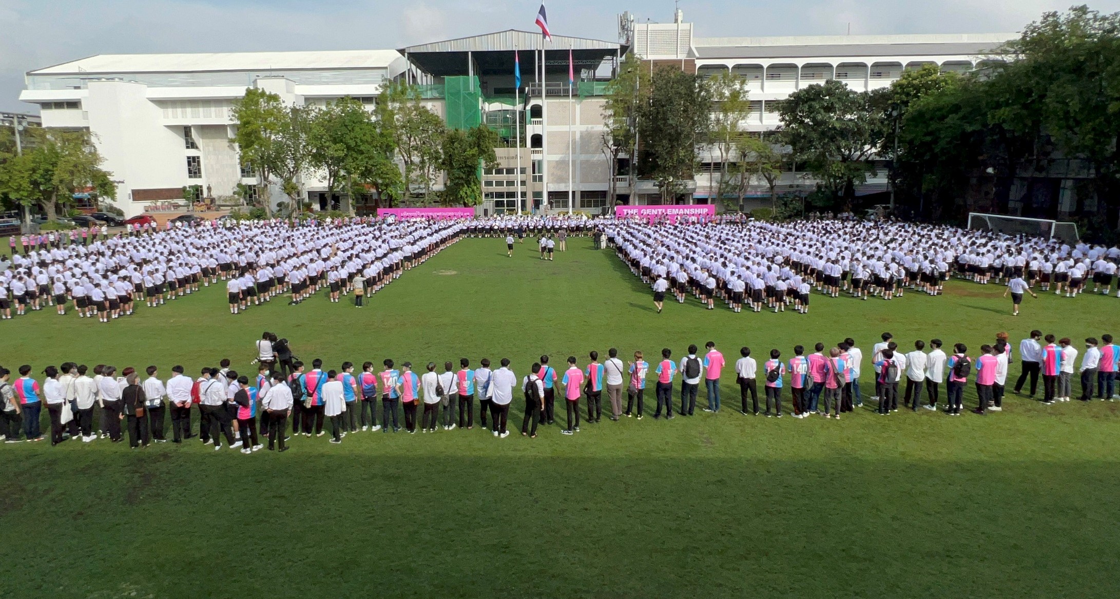 ”วันมหัศจรรย์ สุภาพบุรุษสวนกุหลาบวิทยาลัย” ปีที่ 11 ย้อนเวลา 50 ปี สู่แดนสวนฯ