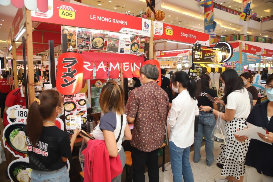 มหกรรมชี้ช่องรวยเซ็นทรัลบางนาสุดปัง! 4 วันยอดคนทะลุ 1.5 หมื่นราย เงินสะพัด 240 ล้าน ปักหมุดมหกรรมแฟรนไชส์แห่งปี Smart SME EXPO 2023