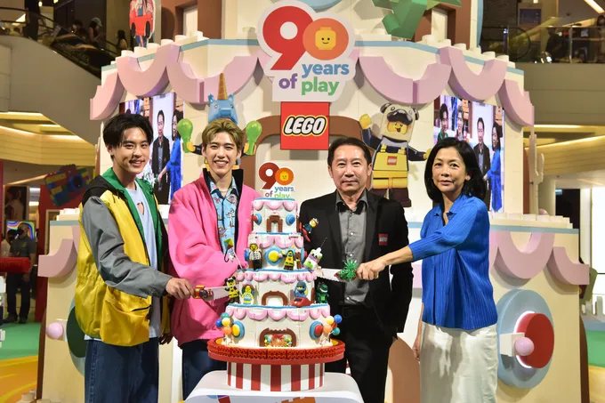 คนดังปักหมุด "สยามพารากอน" ร่วมฉลองครบรอบ 90 ปี “เลโก้” ที่เดียวในไทย