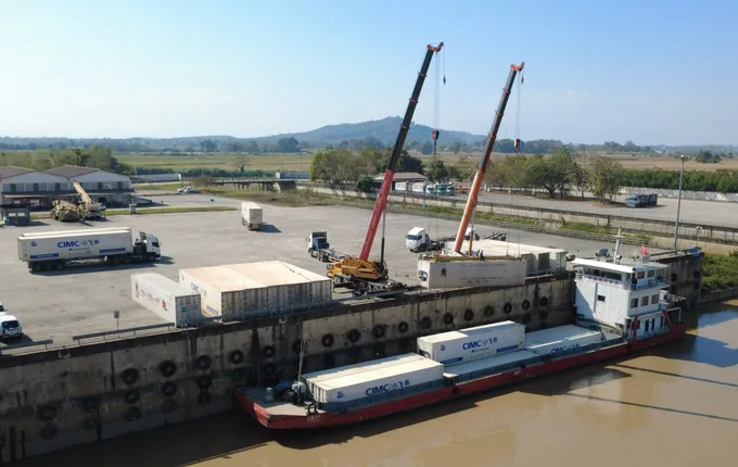 กทท. เปิดให้บริการ Mobile Crane ท่าเรือพาณิชย์เชียงแสน อัดฉีดโปรโมชั่น 6 เดือนแรก หนุนขนส่งตู้สินค้าไทย–จีน