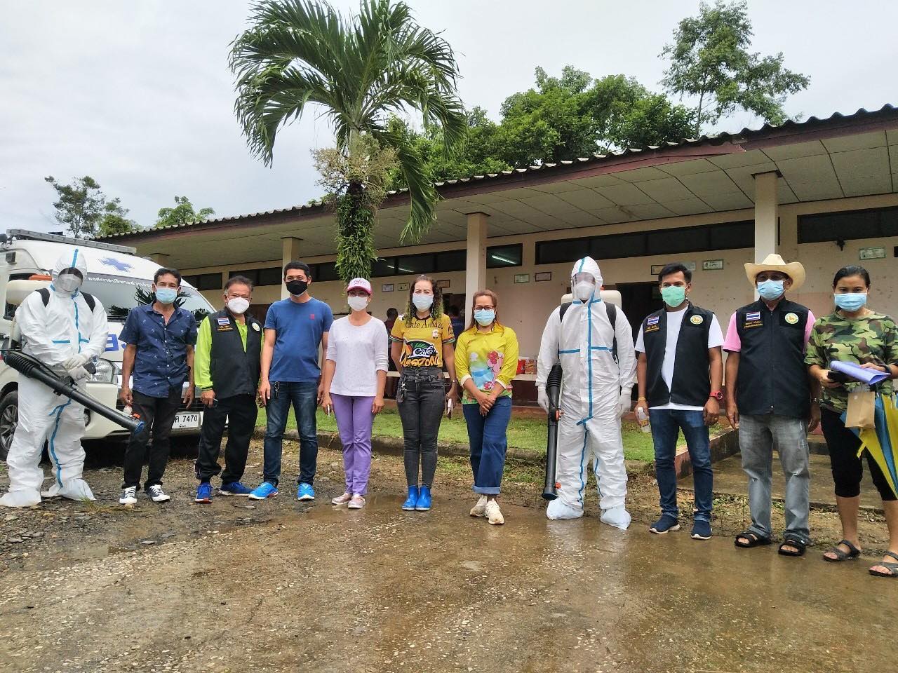 เร่งตั้ง รพ.สนาม อำเภอคุระบุรี หลังพบครัสเตอร์ชุมชนแพปลาบ้านหินลาด  ขยายวงเพิ่มกว่า 30 ราย 