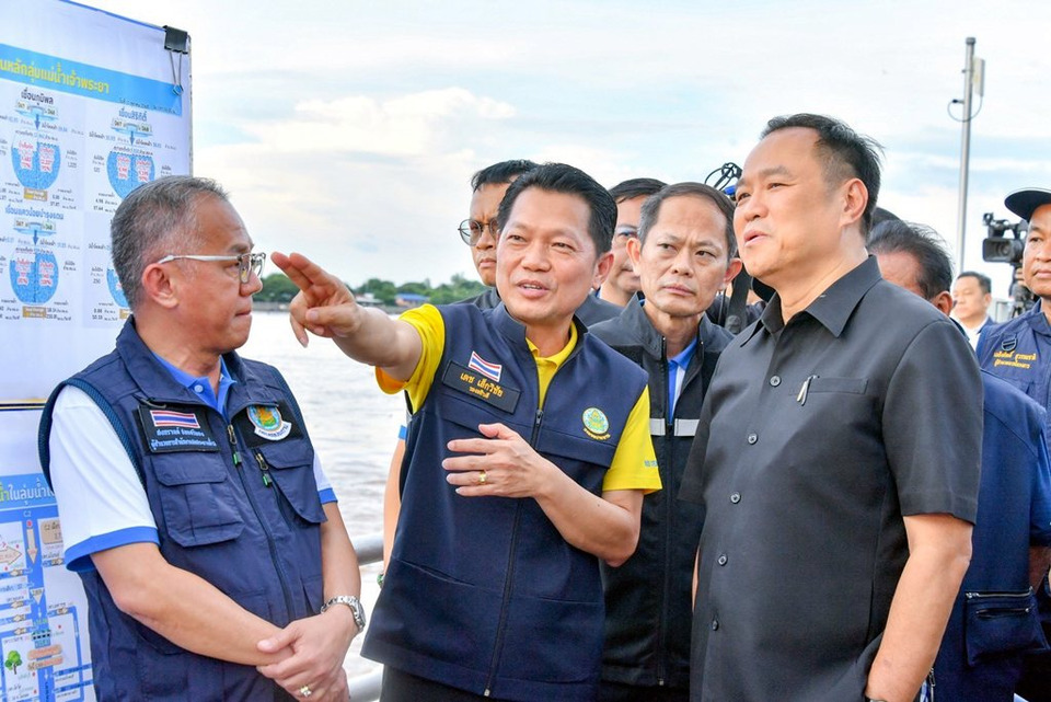กรมชลฯ ขานรับข้อสั่งการนายกฯ เร่งลดการระบายน้ำเขื่อนเจ้าพระยา ชะลอมวลน้ำป้องกันผลกระทบพื้นที่ท้ายเขื่อน