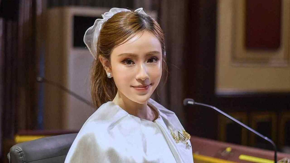 รัฐบาลยกระดับช่างชุมชน ดัน “1 หมู่บ้าน 1 ช่างไฟฟ้า” อัพสกิลติดตั้ง EV-โซลาร์เซลล์ สร้างอาชีพรายได้ยั่งยืน