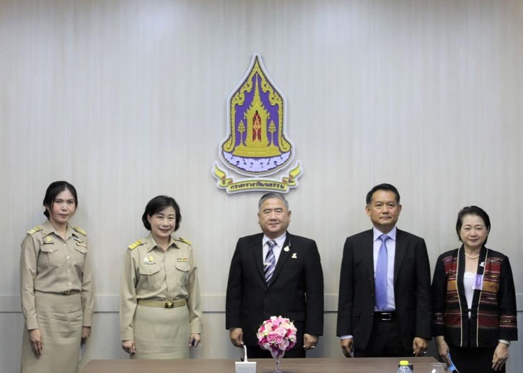 นำศิลปะการแสดงพื้นบ้านรณรงค์ต่อต้านทุจริตคอร์รัปชัน
