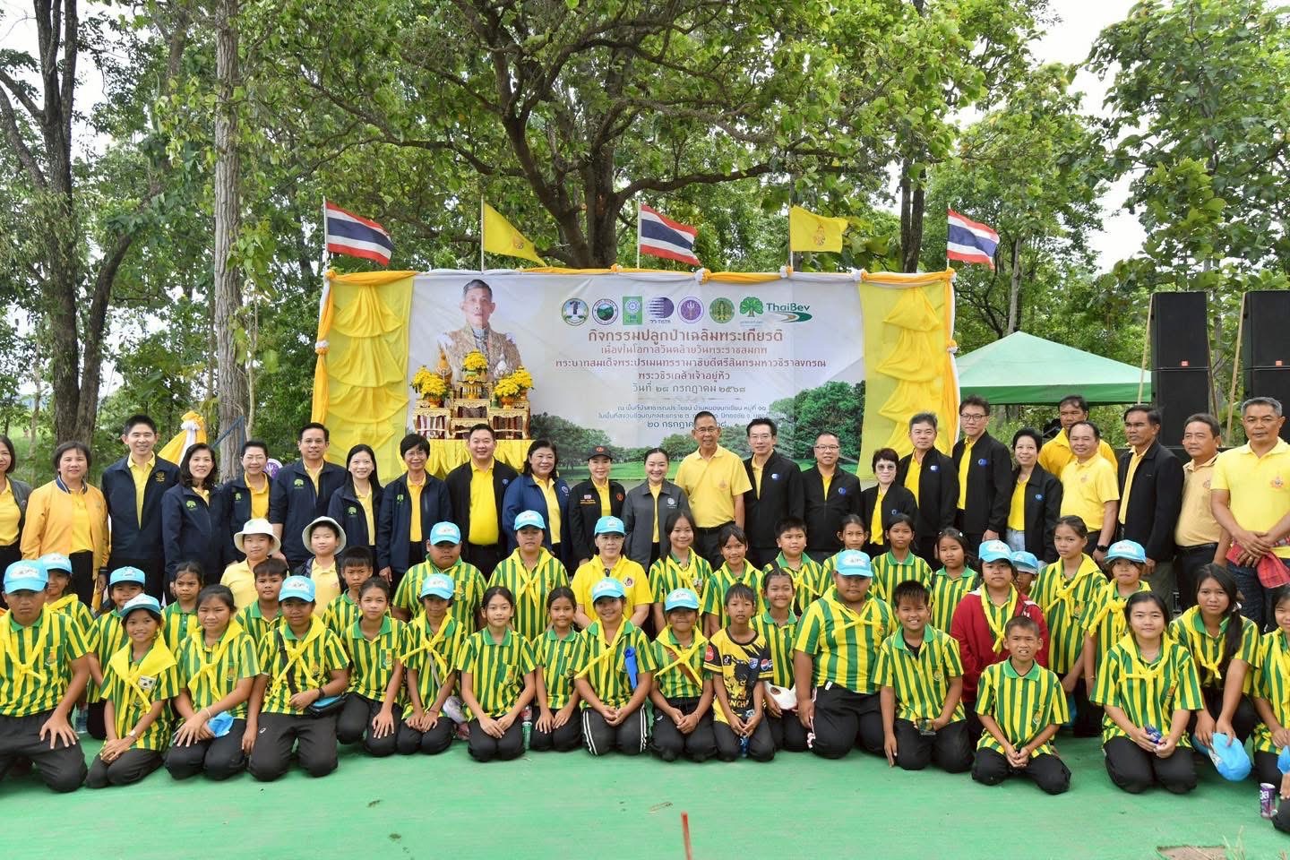 “สุดาวรรณ” รมว.อว. ปลูกป่าเฉลิมพระเกียรติ 5,000 ต้น ดันงานวิจัยกล้าไม้เชื้อเห็ดไมคอร์ไรซา สร้างอาชีพ สร้างรายได้สู่ชุมชน