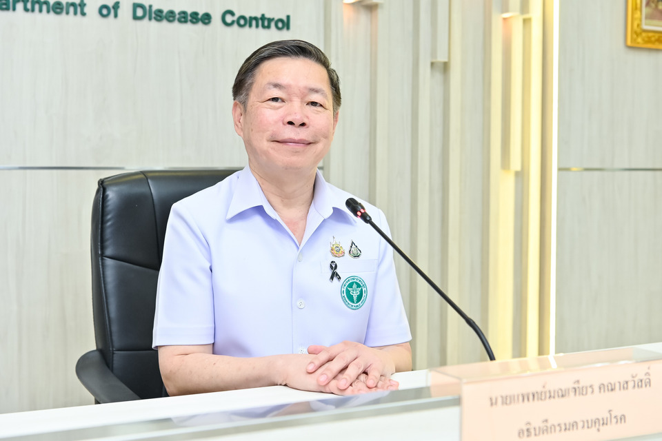 กรมควบคุมโรค เผยสถิติผู้สูงอายุหกล้มในบ้านสูงกว่า 4 ล้านคนต่อปี แนะปรับสภาพแวดล้อมลดเสี่ยง