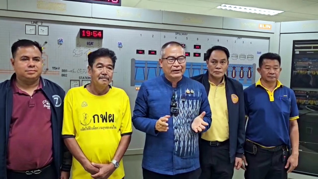 ผวจ.อุบลฯ รุดตรวจสภาพแม่น้ำมูล-แม่น้ำโขง สั่งเปิดเขื่อนเร่งรับมือน้ำท่วม