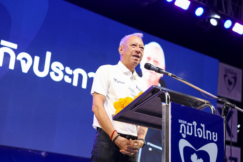 ‘พิพัฒน์’ อ้อนชาวเมืองคอนกา ‘ภท.’  ลั่นพูดแล้วไม่ทำครั้งหน้าอย่าเลือก!