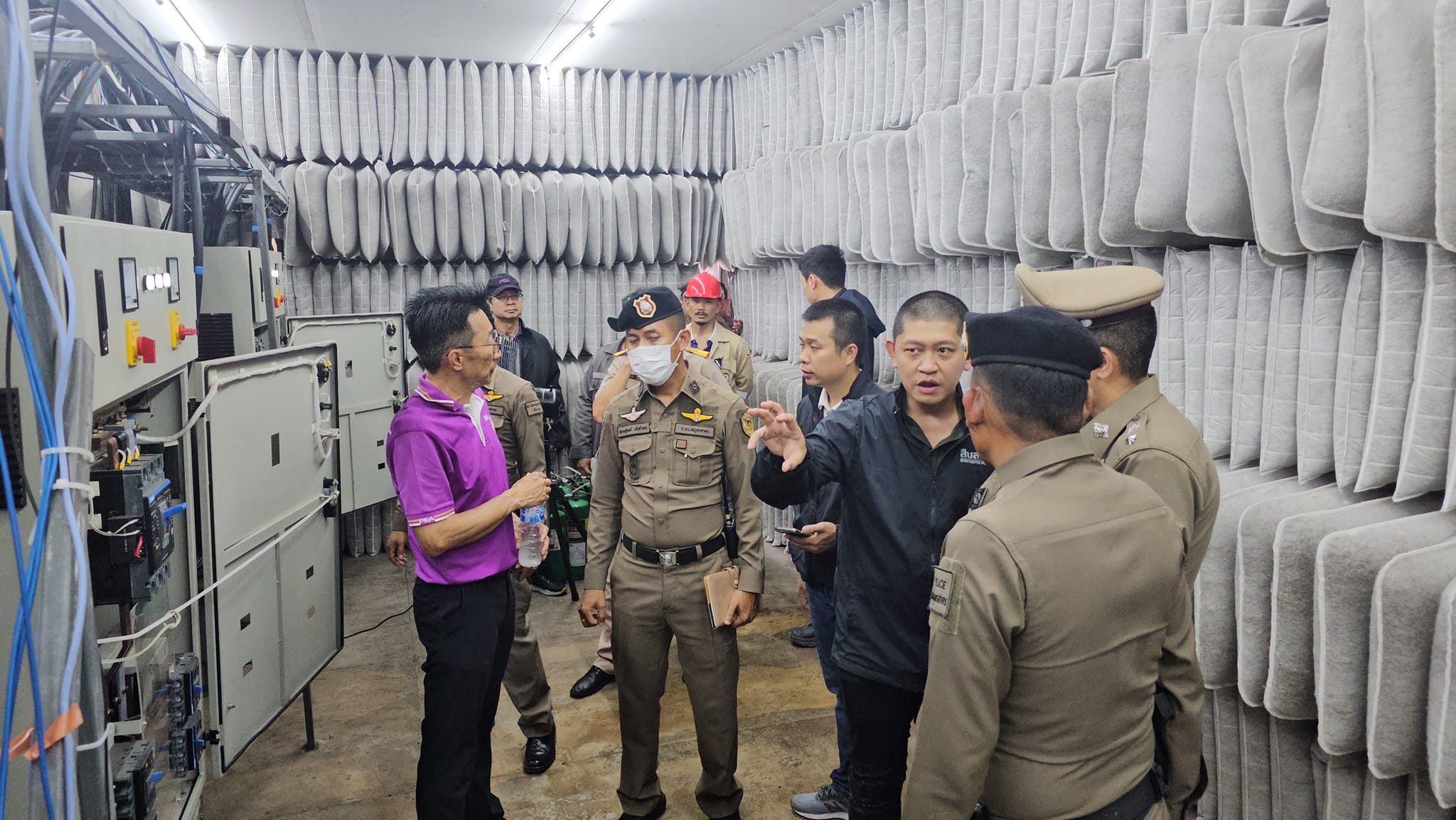 ตร.มหาชัย ตามยึดชุดขุดบิทคอยน์ พร้อมอุปกรณ์ของกลาง รวมมูลค่า 70 ล้าน