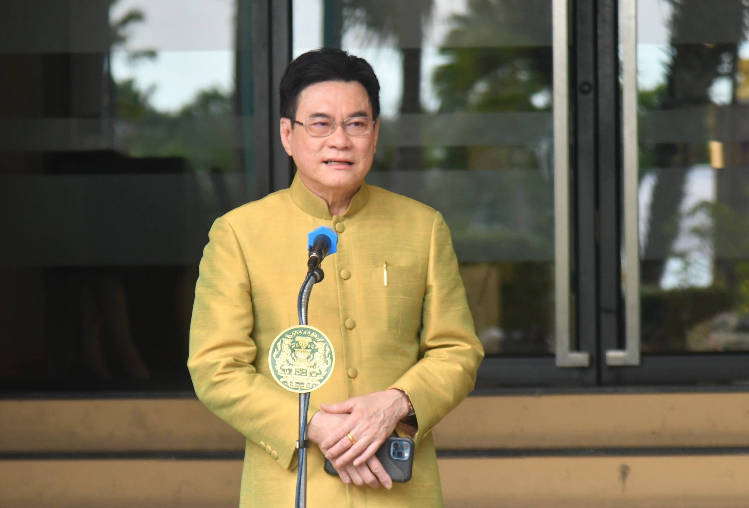 “จุรินทร์” เชื่อเลือกหัวหน้าพรรคไม่มีปัญหา ย้ำจัดตั้งรัฐบาล ยังเป็นหน้าที่ 8 พรรค "ปชป." ไม่เกี่ยวข้อง