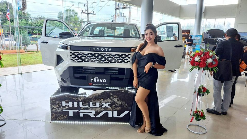 โตโยต้าสุราษฎร์ฯ เปิดตัว New Toyota Hilux TRAVO ครั้งแรกในภาคใต้อย่างยิ่งใหญ่
