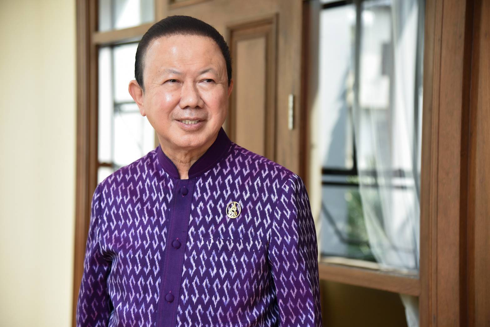 หอการค้าไทยแนะรัฐเร่งลดค่าไฟ ยิ่งยื้อฉุด ศก.ไทยทรุด แนะรัฐบาลใหม่ปรับโครงสร้างค่าไฟฟ้าทั้งระบบ
