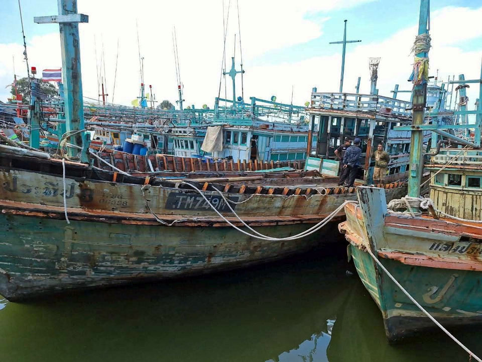 ชุมพรตรวจเข้มเรือประมง เตรียมรื้อทำลายลำเก่า-เปลี่ยนลำใหม่ตามกฎหมาย