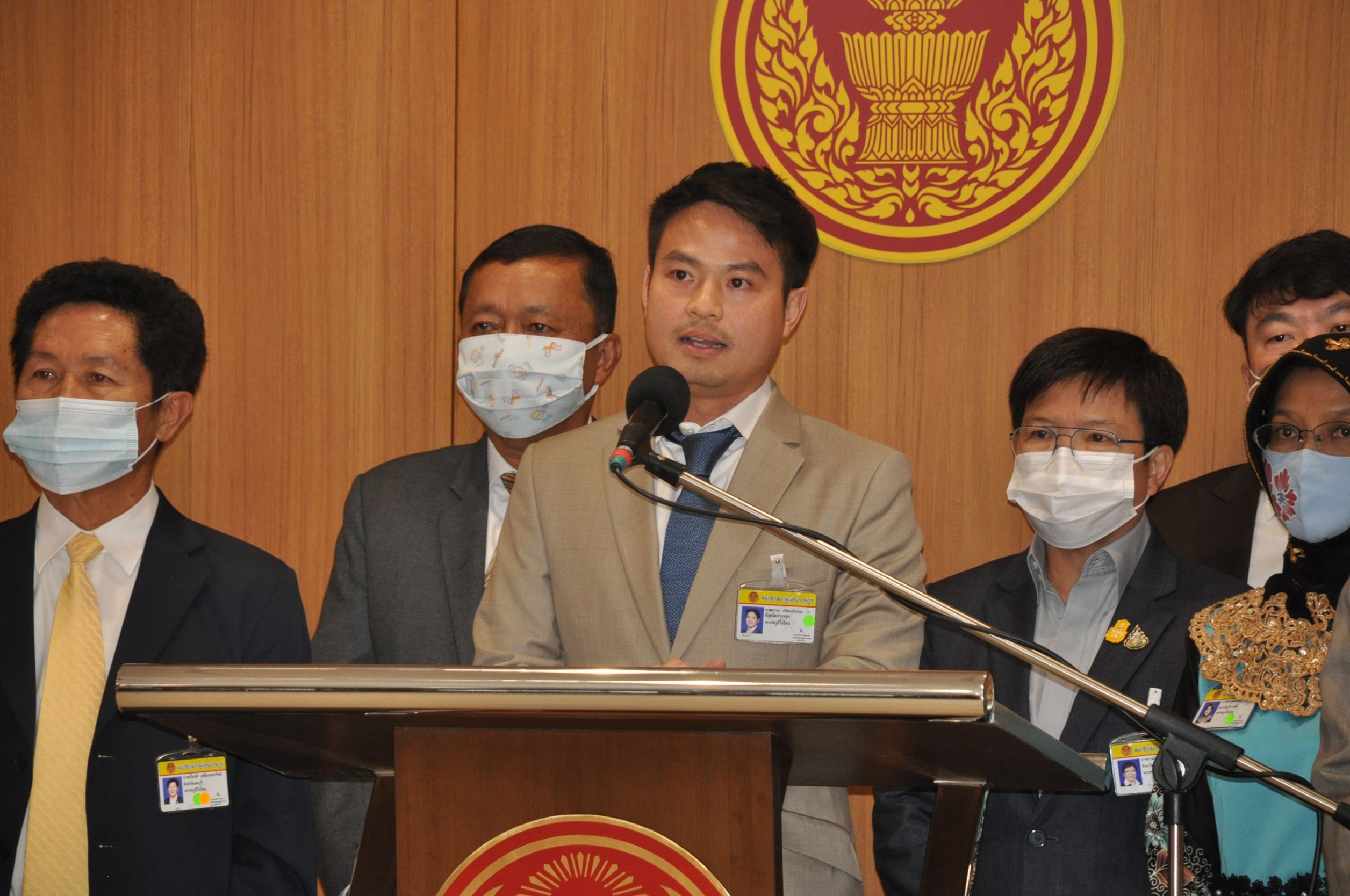 ภท.แถลงขอโทษสังคมไม่สามารถตัดสินใจตามสังคมต้องการ ลั่นรับหลักการแน่ 
