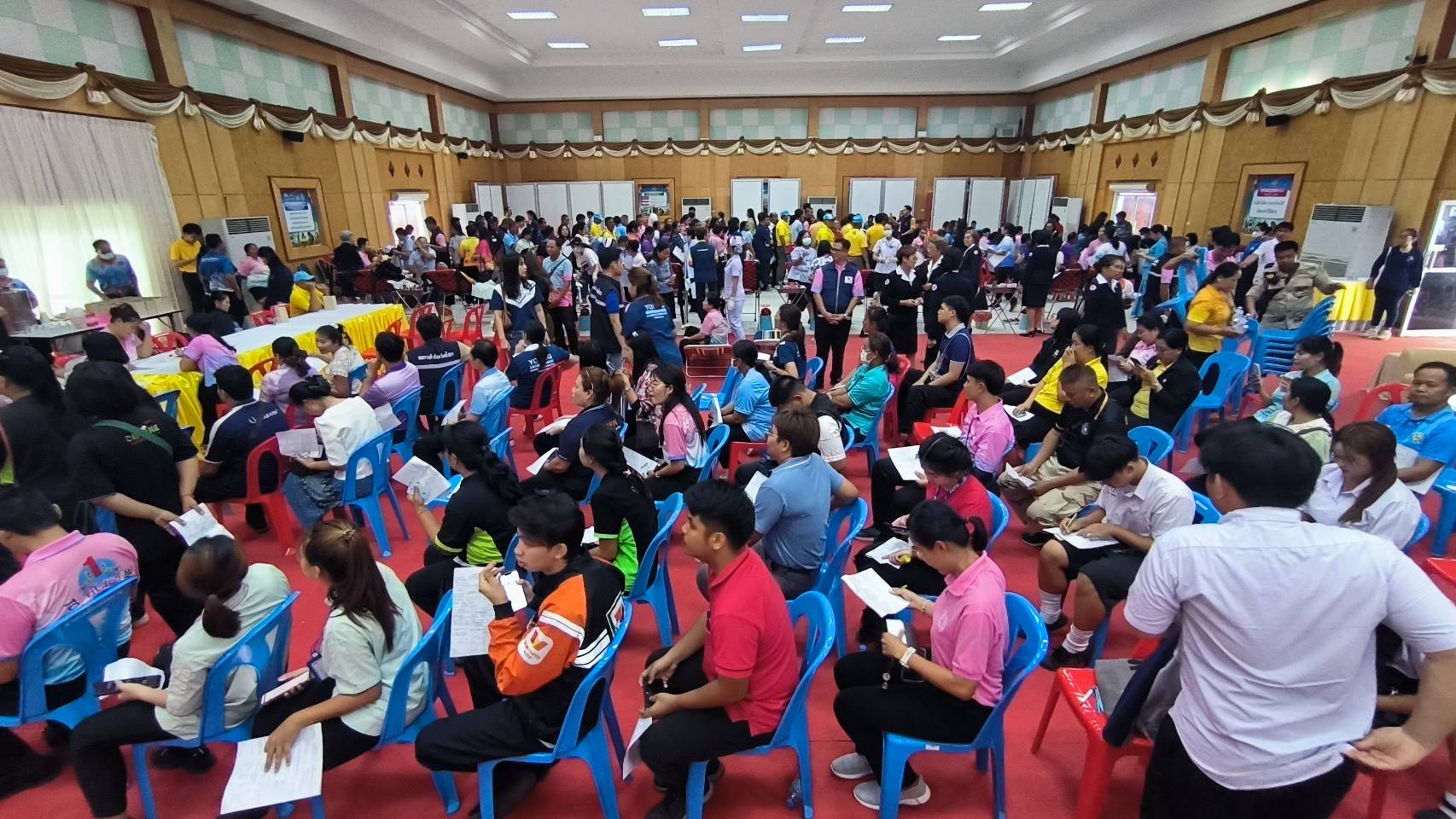 ยโสธร ประชาชนแห่บริจาคโลหิต ช่วยเหลือผู้บาดเจ็บชายแดน