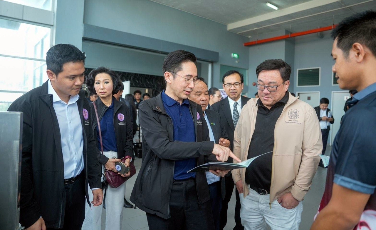 “ยศชนัน” ควง 2 รมต. ลุยสงขลา ดันนวัตกรรมแก้น้ำท่วม-เตือนภัย เชื่อมเหนือจรดใต้