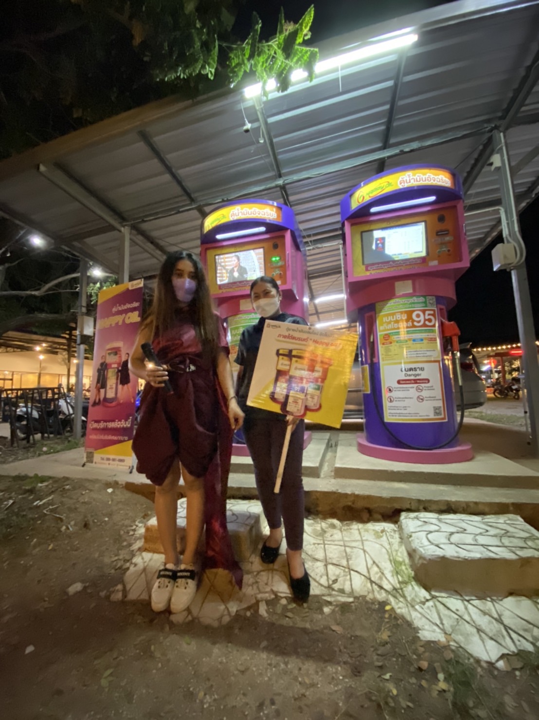 ผีแม่นาค บุกปั้มน้ำมัน ลูกค้า ทั้งยิ้ม ทั้งกลัว สยองรับฮาโลวีนแบบสุดฮา