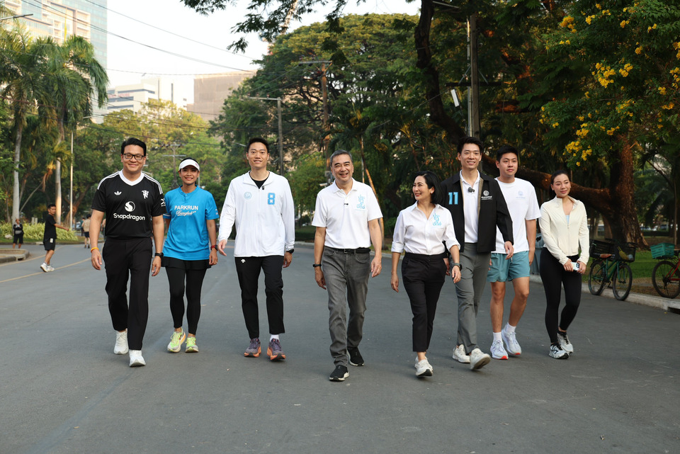 ทวงคืนสิทธิการหายใจ! "อภิสิทธิ์" ลุยสวนลุมฯ ดัน 3 กฎหมายสิ่งแวดล้อม หยุดเผา-ลดควัน ปกป้องสุขภาพคนไทยจากฝุ่นวิกฤต