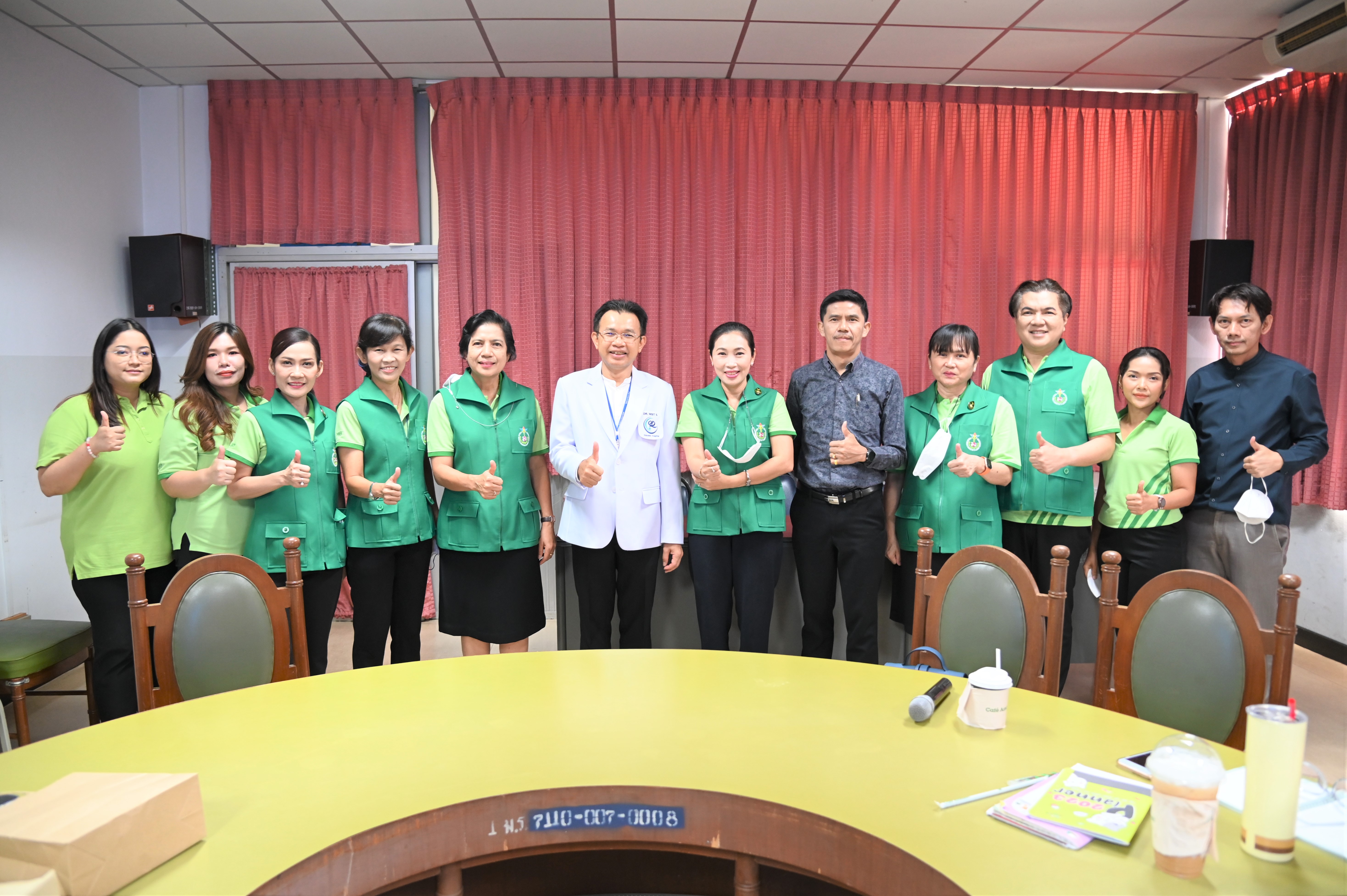  ปธ.แม่บ้าน สธ.กาญจนบุรี เป็นปธ. ประชุม"โครงการพัฒนาศักยภาพเครือข่ายผู้สูงอายุเพื่อส่งเสริมการดูแลหญิงตั้งครรภ์"