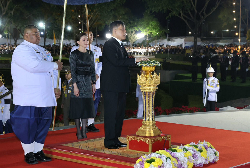 “ในหลวง–พระราชินี” เสด็จฯ เปิดพระราชานุสาวรีย์สมเด็จพระมหิตลาธิเบศรฯ ณ ศูนย์การแพทย์ มฟล. เชียงราย