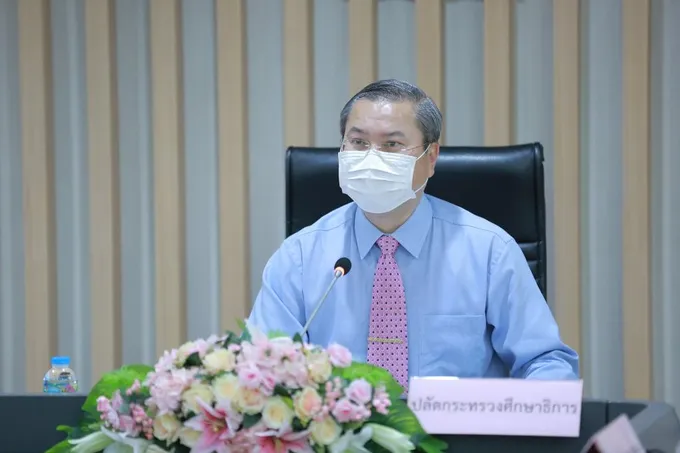 ปลัดศธ.โต้ "พท." การศึกษาไทยไร้อนาคต 