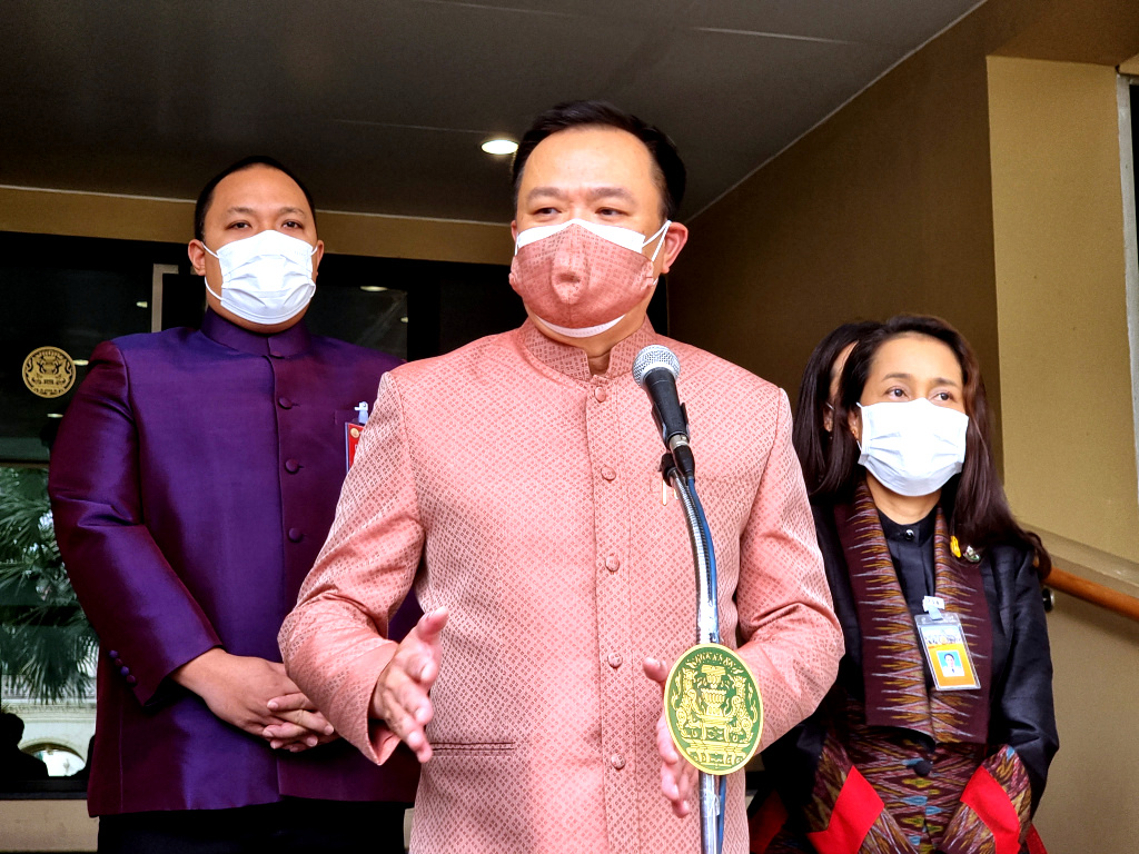 "หมอหนู" รับข้อมูลสธ.ถูกแฮก สั่งปลัดจัดการ ลั่นพร้อมสานงาน ศบค. หากถูกยุบ 