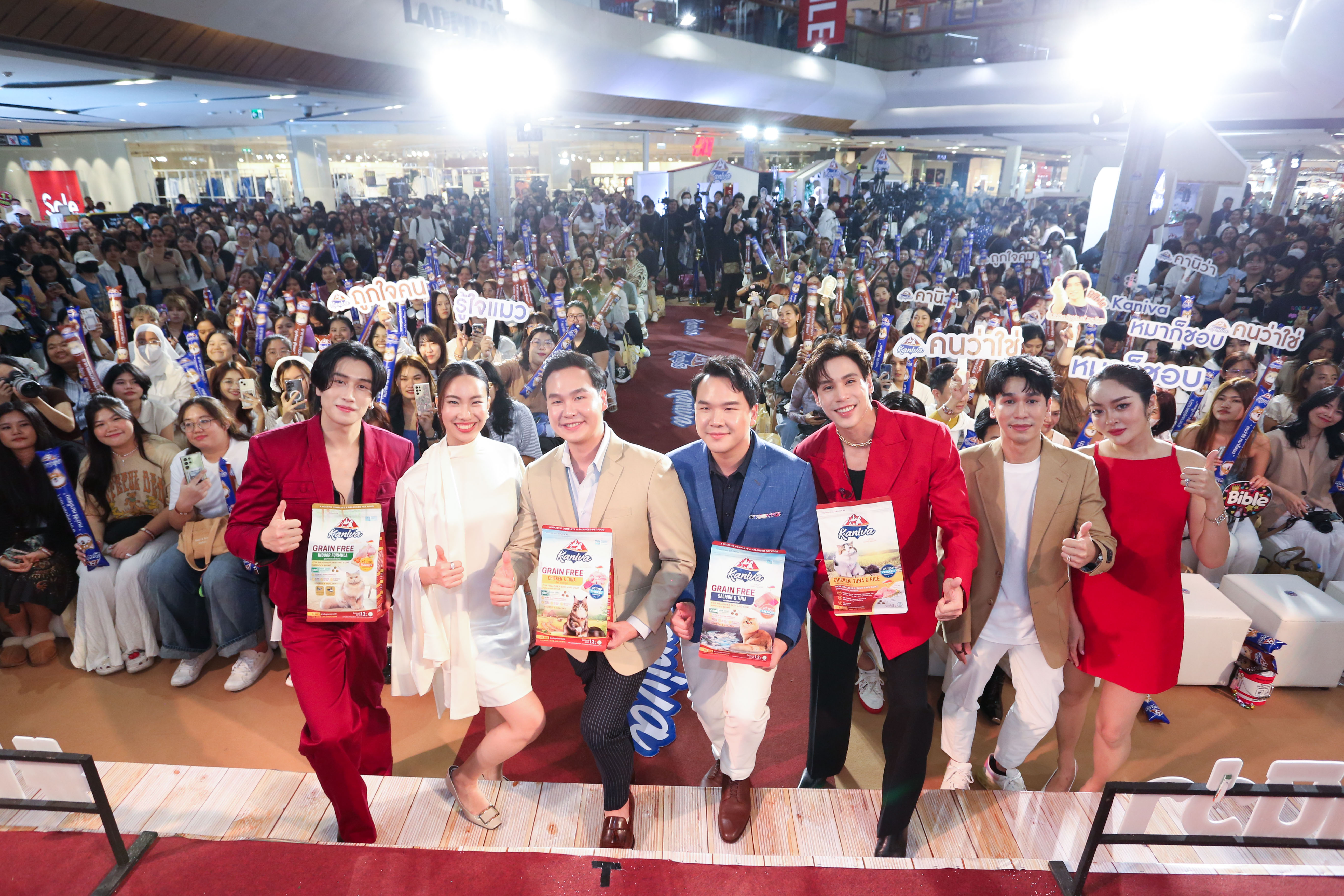 ‘คานิว่า’ ห้างแตก!! ‘เจษ-ไบเบิ้ล-เชน-โอปอล-พีท-แก้มบุ๋ม-ปาล์มมี่’ ร่วมยินดี ตอกย้ำ ‘ทุกเวลา มีคานิว่า’ 