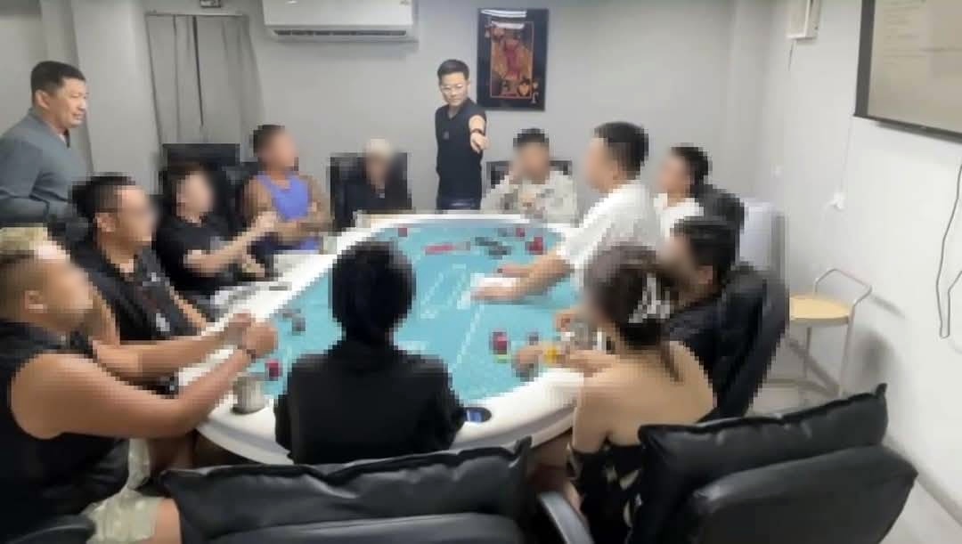 บุกรวบนักพนันแดนมังกร 13 ราย ยึดชิปมูลค่ากว่า 1 ล้าน เร่งขยายผลหาผู้ร่วมขบวนการ