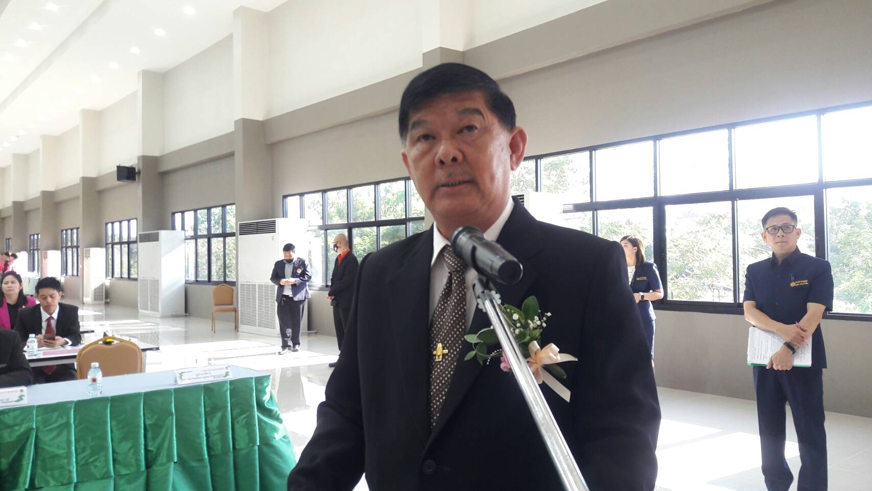 สถาบันการอาชีวศึกษาภาคตะวันออกเฉียงเหนือ 1 เป็นเจ้าภาพจัดทำข้อสอบวัดสมิทธิภาพทางภาษาอังกฤษของนักเรียนนักศึกษา