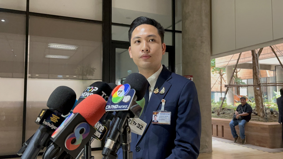 "ฤทธิรงค์" สส.ภูมิใจไทย โต้ข่าวลือวิ่งรอกเซ็น กมธ. หวังโกยเบี้ยประชุม 6 พัน ยันกฎหมายล็อกเพดานเบิกได้ไม่เกิน 2 ครั้งต่อวัน