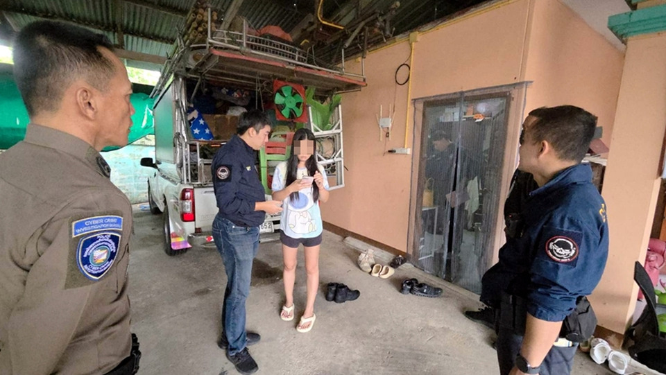 รวบเจ้าแม่เงินกู้กำแพงเพชร ลอบขายหวยเถื่อน–ปล่อยกู้ดอกโหด 300% ต่อปี