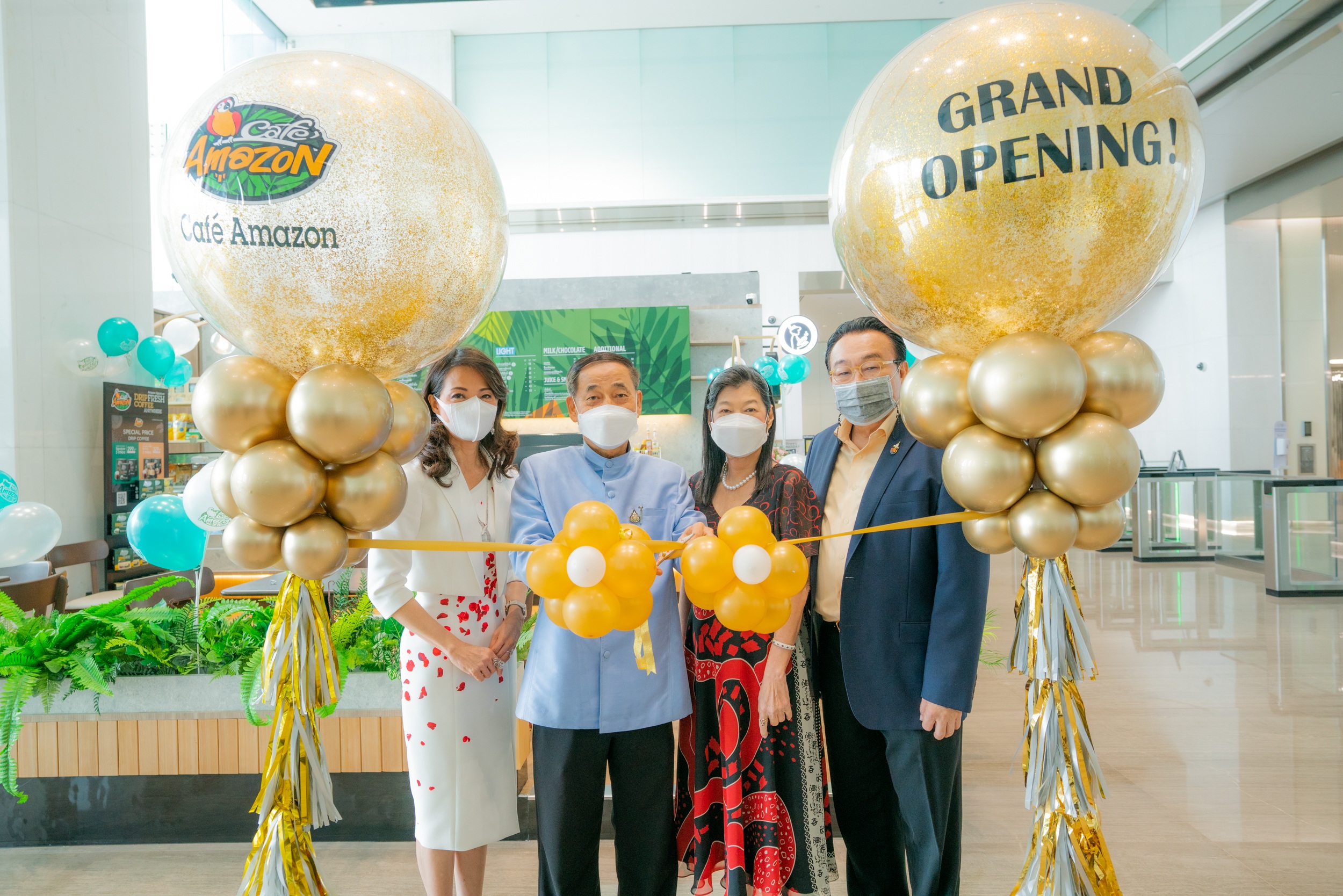 เปิดร้านคาเฟ่ อเมซอน ที่อาคาร WHA Tower