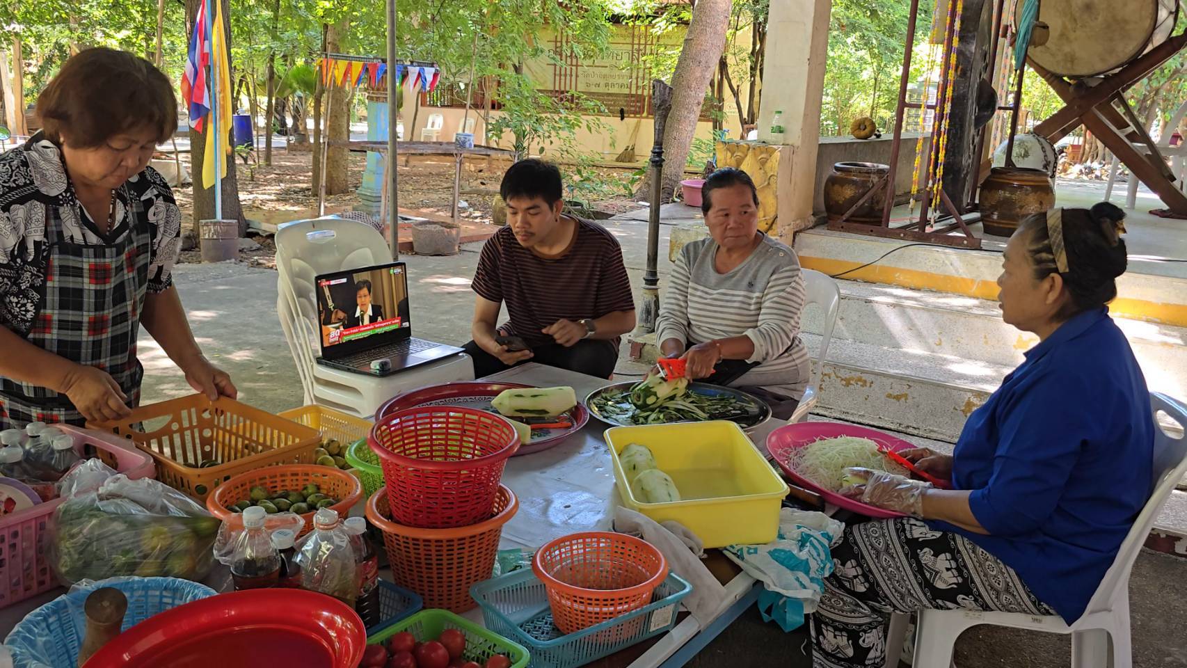ชาวบ้านขอนแก่นจี้ “ป้าดา” โชว์หลักฐานเด็ด ปมพิพาทที่ดินวัดป่าอดุลยาราม
