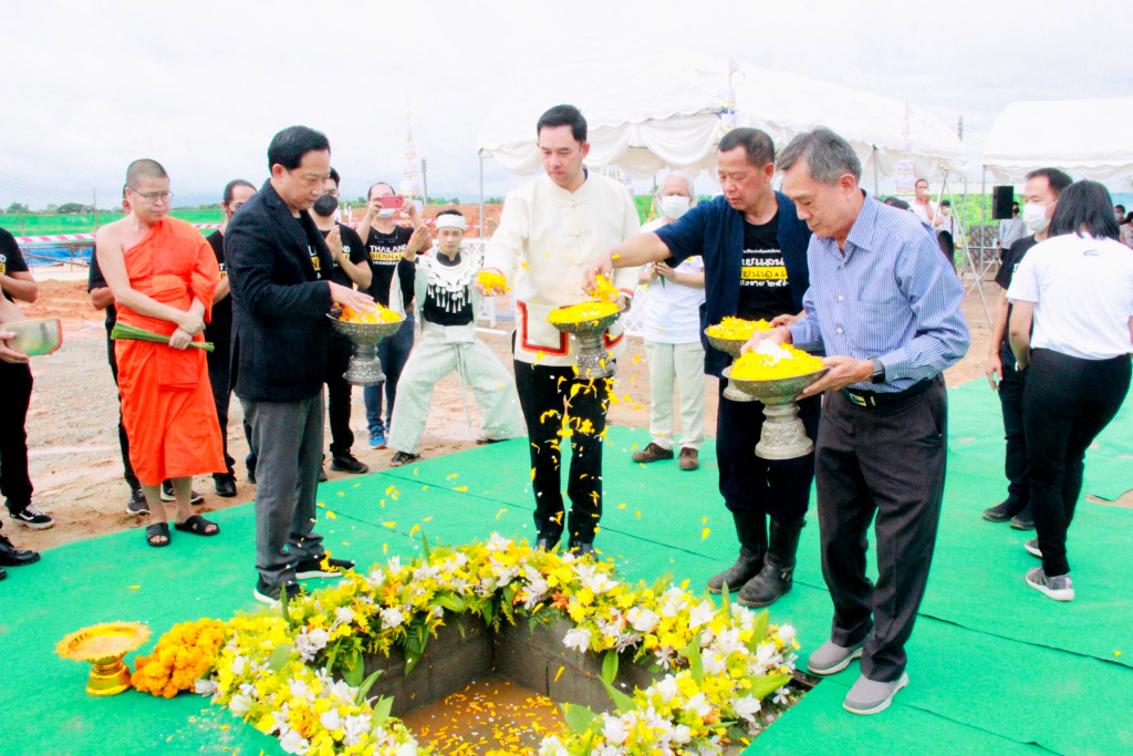 "รมว.วธ." ร่วมวางศิลาฤกษ์หอศิลป์ร่วมสมัยเมืองเชียงราย 