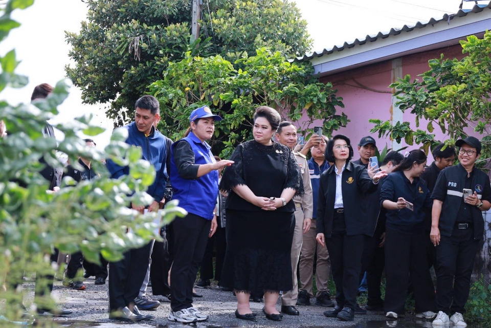 “ศุภมาส” ลุยตรวจราชการ 4 จังหวัดภาคเหนือตอนล่าง สั่งใช้ "งบกลาง" เยียวยาน้ำท่วมทันที! ย้ำทำงานบูรณาการ-ห้ามใครตกหล่น ​ 