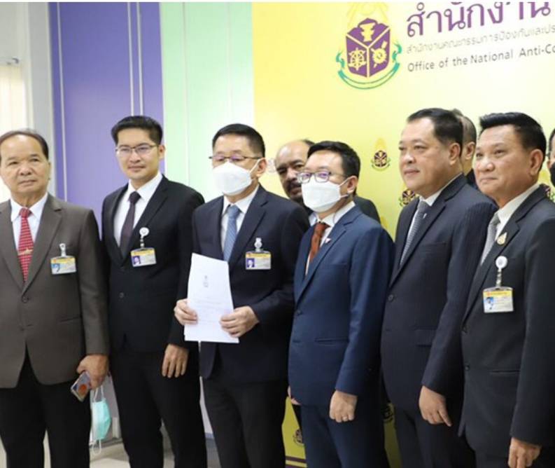 ลงโทษหนัก! ป.ป.ช.สั่งสอบ “ศักดิ์สยาม” ปมพื้นที่เขากระโดง หลังไม่สั่ง “รฟท.”โต้แย้งสิทธิและฟ้องขับไล่สโมสรบุรีรัมย์