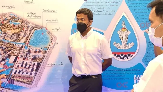 " พุทธิพงษ์" ชื่นชม "ชัชชาติ" นักการเมืองดีๆ ไม่มีแต่ในนิยาย ลุยตรวจเยี่ยมสำนักระบายน้ำตอนสี่ทุ่ม